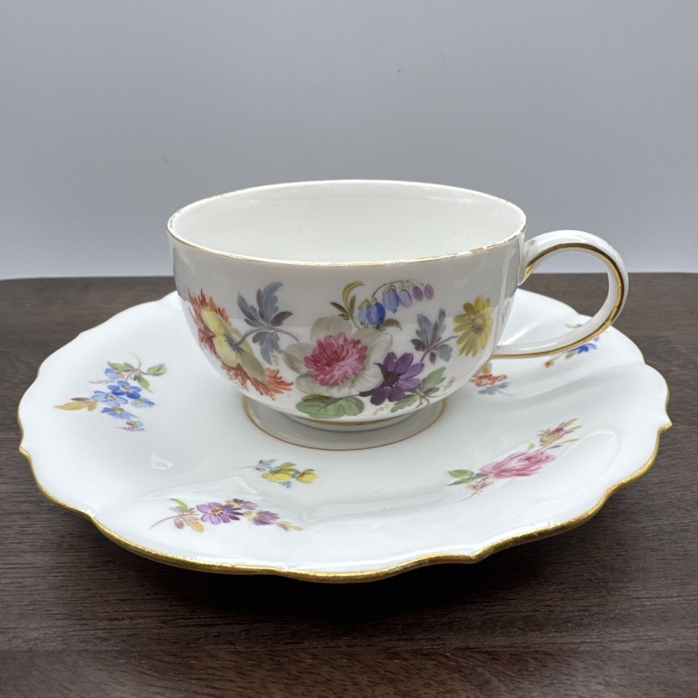 Meissen Flat Cup & Saucer Set Chinoiserie X Mark Crossed Swords Floral AS IS # 2
